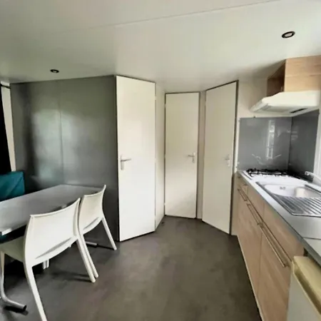 Camping Mobil-home 4 Pers Avec Terrasse A - Api-1-52-1571 *